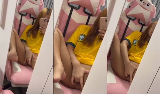 Bokep sangetube bocil colmek depan kaca