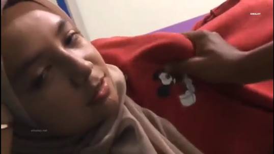 Bokep twitter sma remasin susu pacar jilbab