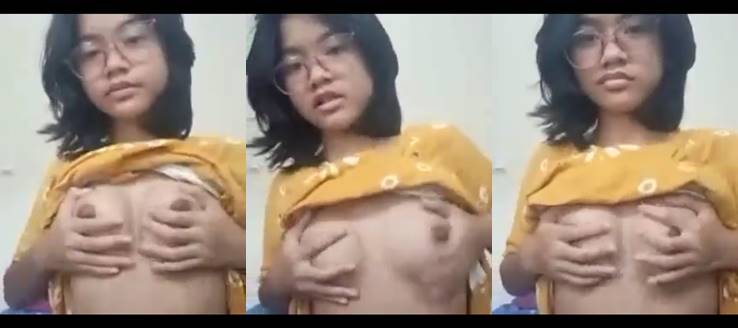 Ruang bokeb abg kacamata smp sange nakal